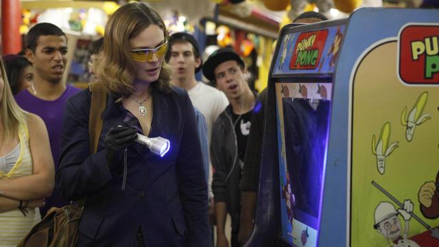 Bones 5x9