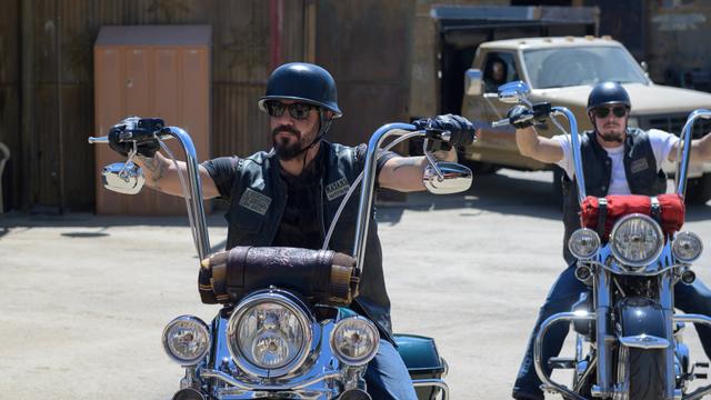 Mayans M.C. 2x9