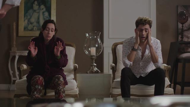 Club de Cuervos 3x2