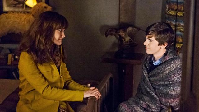 Bates Motel 4x8