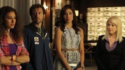 Bones 8x9