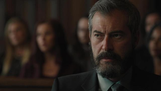 Una buena familia americana 1x8